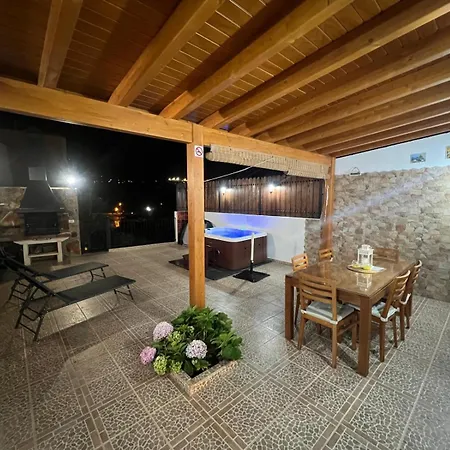 펜션 Casa Amelia - Con Jacuzzi En Telde 라스팔마스