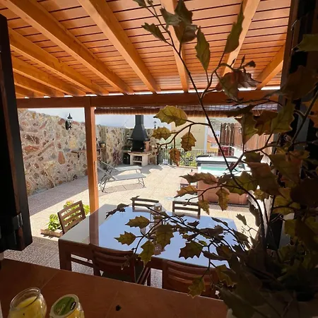 Ferienhaus Casa Amelia - Exclusiva Con Jacuzzi En Telde *