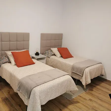 Casa Amelia - Exclusiva Con Jacuzzi En Telde Ferienhaus
